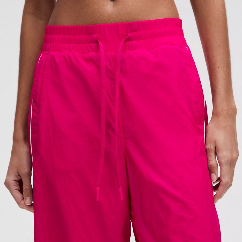 ✨Host Pick ✨NWT lululemon athletica | License to Train MR Lightweight Jogger